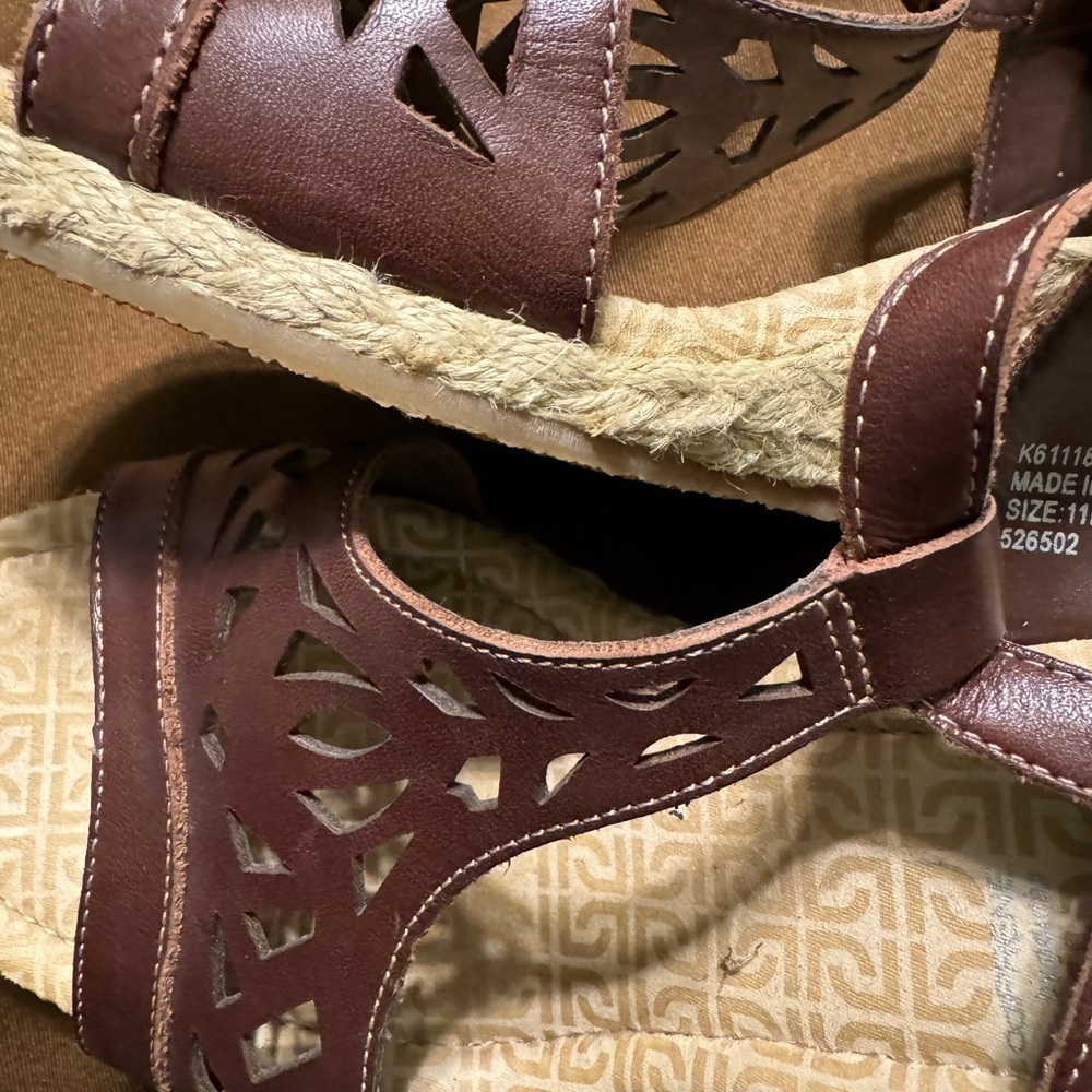 Rockport Brown Leather Wedges Size 11M - Picture 8 of 13